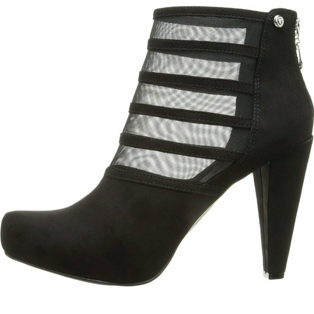 🌟🖤HOST PICK🖤🌟 NEW! GUESS ANKLE BOOTIES (BLACK)